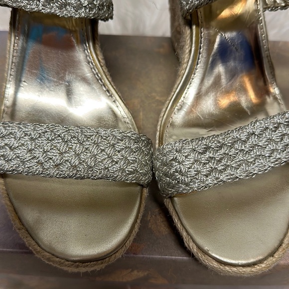 Wedges - Picture 2 of 5